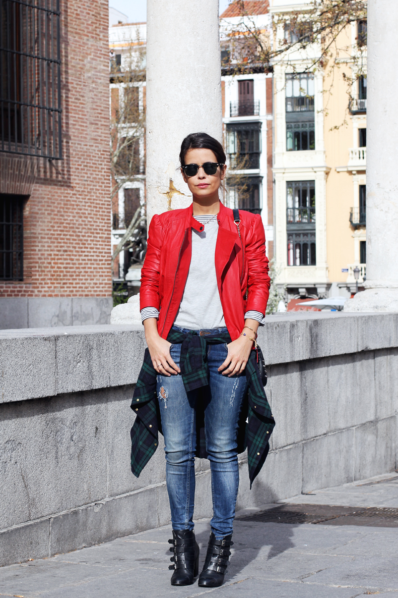 Red_Biker_Jacket-Check_Shirt-Street_Style-Outfit-1