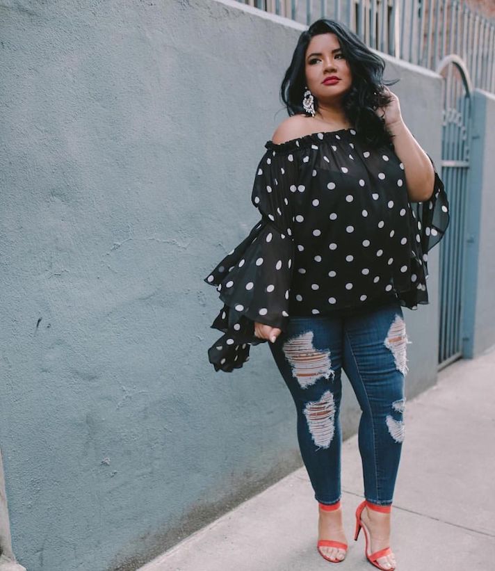 STYLECASTER | How to Wear Ripped Jeans: Street Style Inspiration