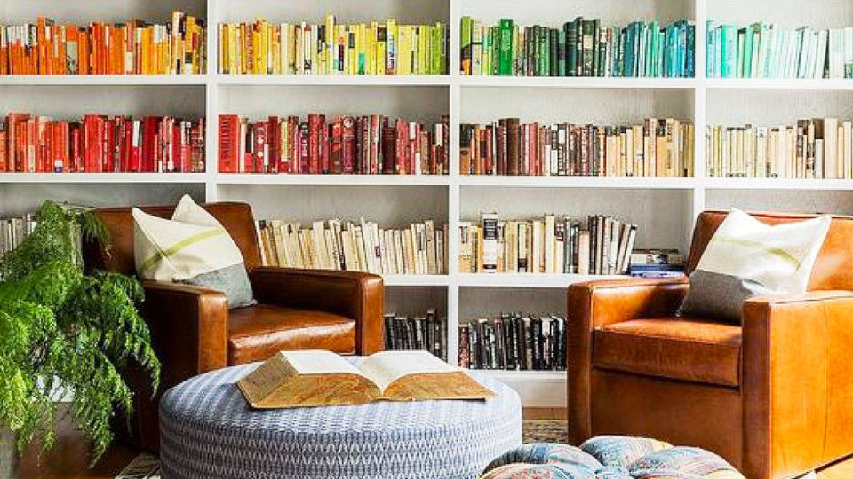 how to make a small room look bigger