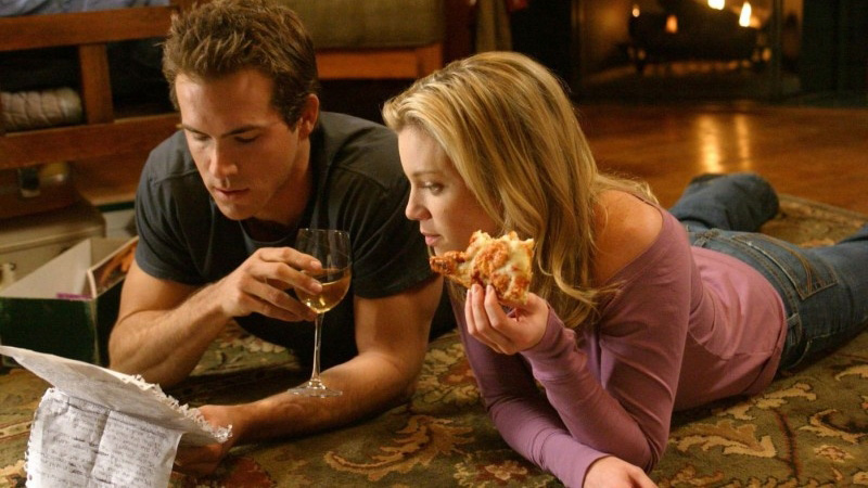 How to Let a Guy Know You Want to Be More Than Friends