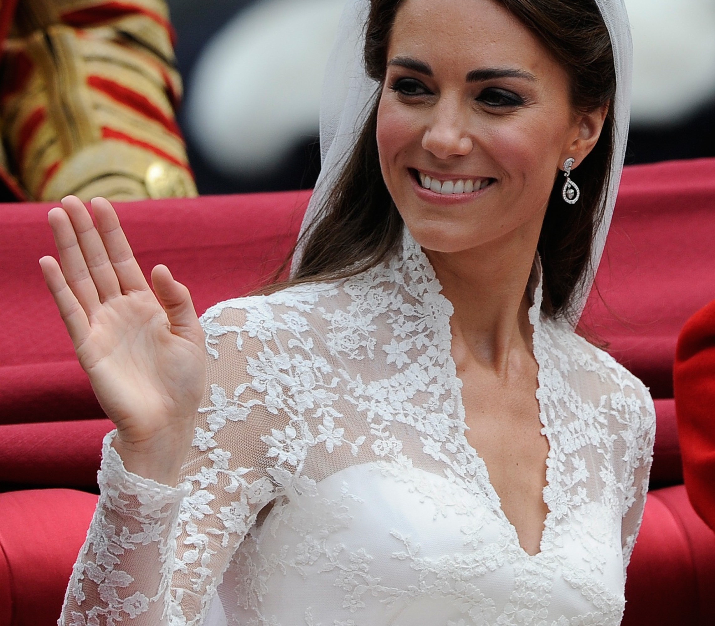 Beauty Banter: How Can I Protect My Hair Color From The Sun?