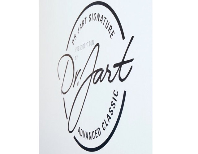 You've Got Asymmetrical Cut: Now What? Pro Styling Tips