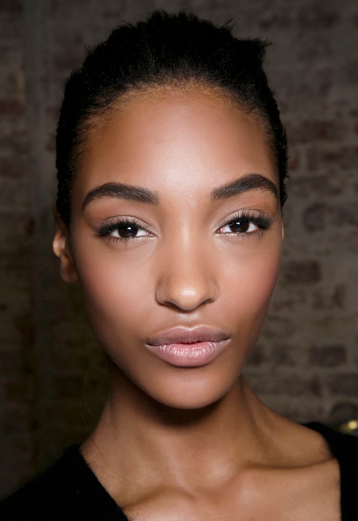 What Happens During Brow Restoration, Really?