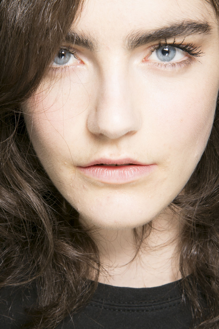 How to Get Longer Eyelashes, Naturally