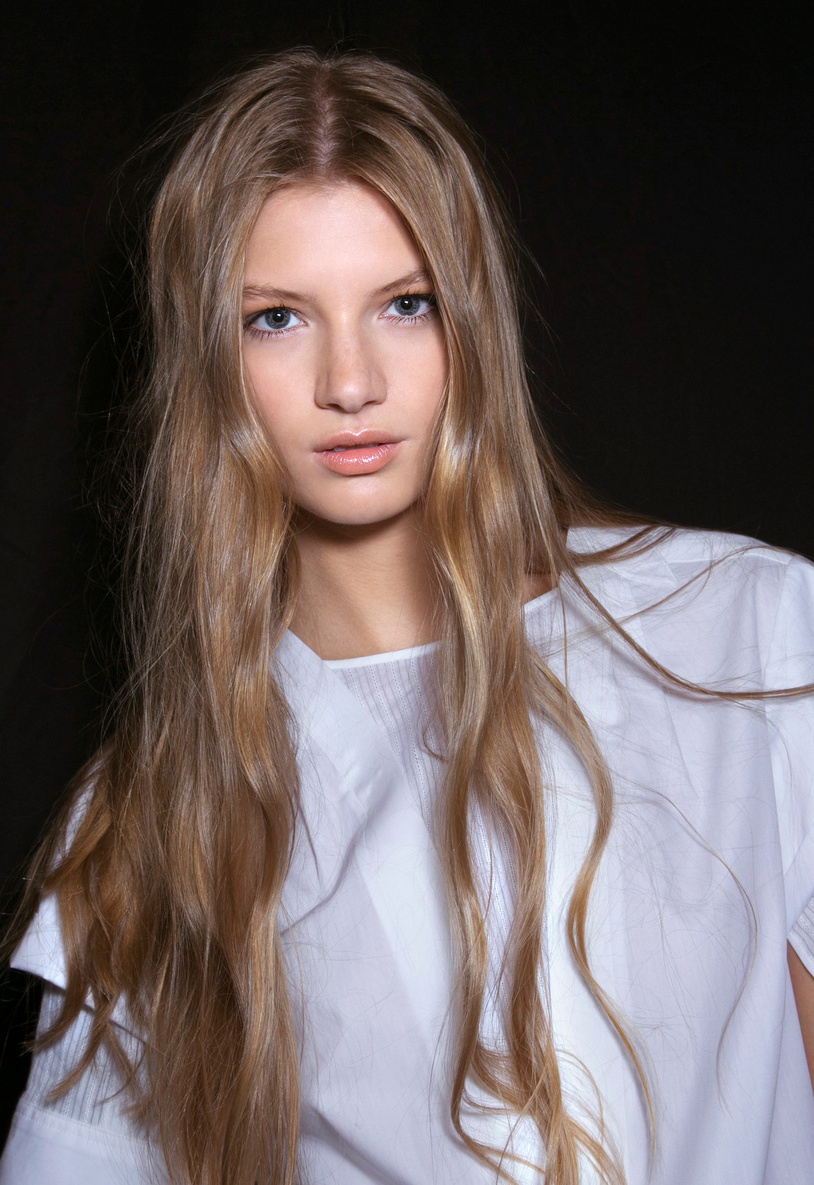 Should I Chemically Straighten My Hair: Tips to Know Before