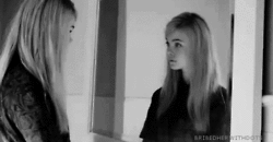 The Weird Upside of Acne: Turns Out You'll Age Better