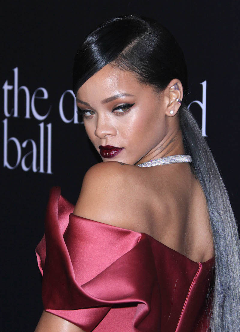 Rihanna sleek ponytail