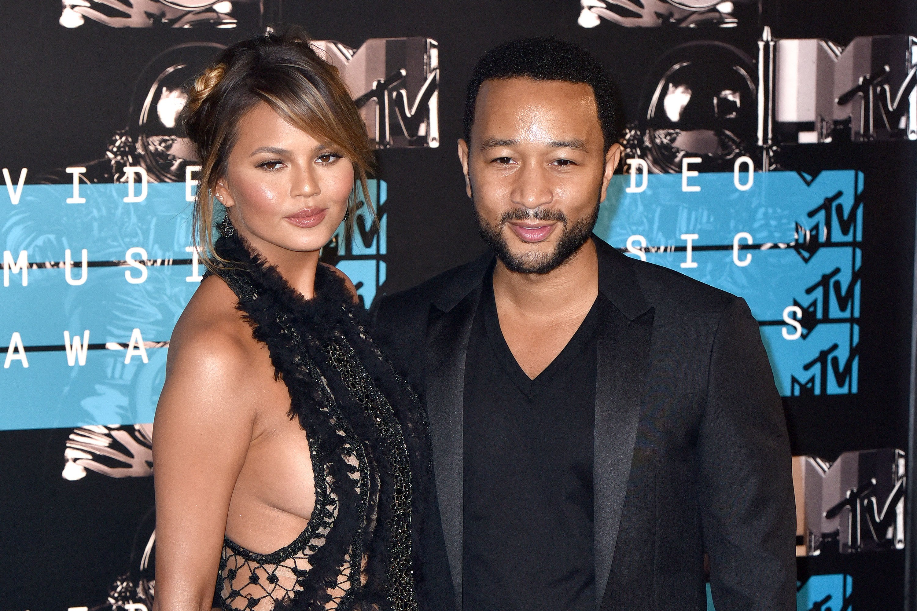 Behati Prinsloo, Adam Levine Pregnant Second Baby