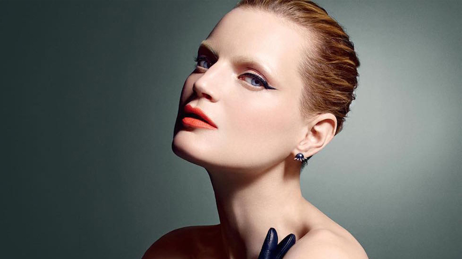 8 Celebrities Who Inspired Us to Wear All the Deep Fall Makeup Shades