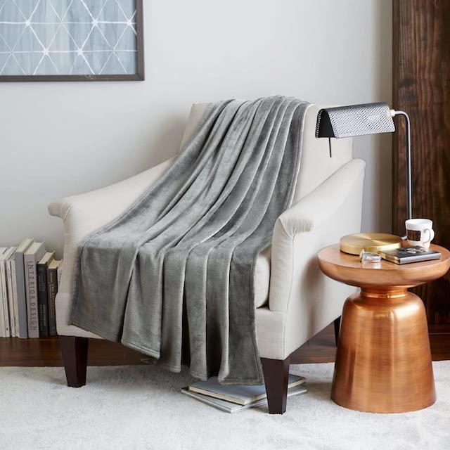 Bedsure Fleece Throw