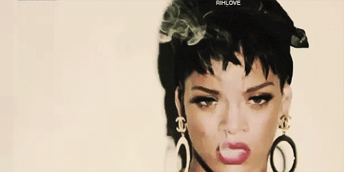 rihanna smoking