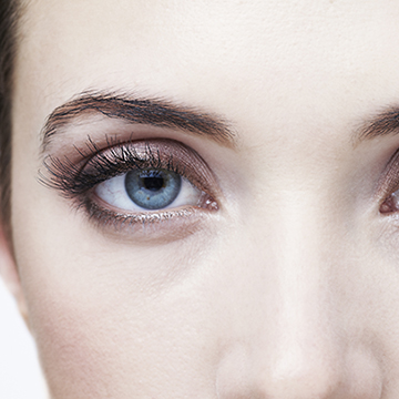 How to Get Longer Eyelashes, Naturally
