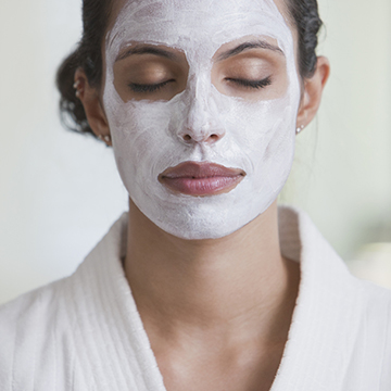 Popular Skin Care Ingredients You Should Never Use Together
