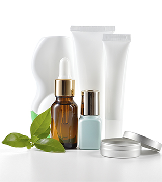 INIKA Organic's Eco-Friendly & Sustainable Beauty Is Supermodel-Approved