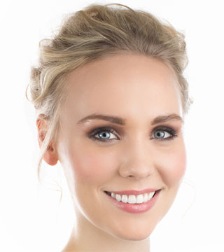 Chloe Fineman Interview: On 'SNL's Drew Barrymore Skit, Pantene & More