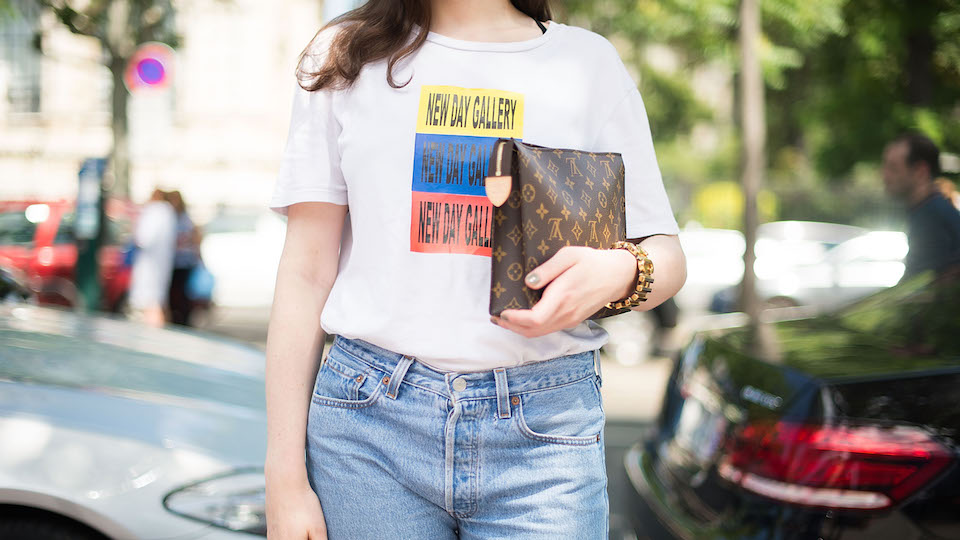 Ways to Make Mom Jeans Look Cool