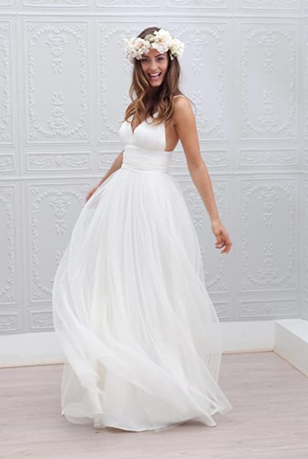 STYLECASTER | 19 Simple, Elegant Wedding Dresses for the Non-Traditional Bride