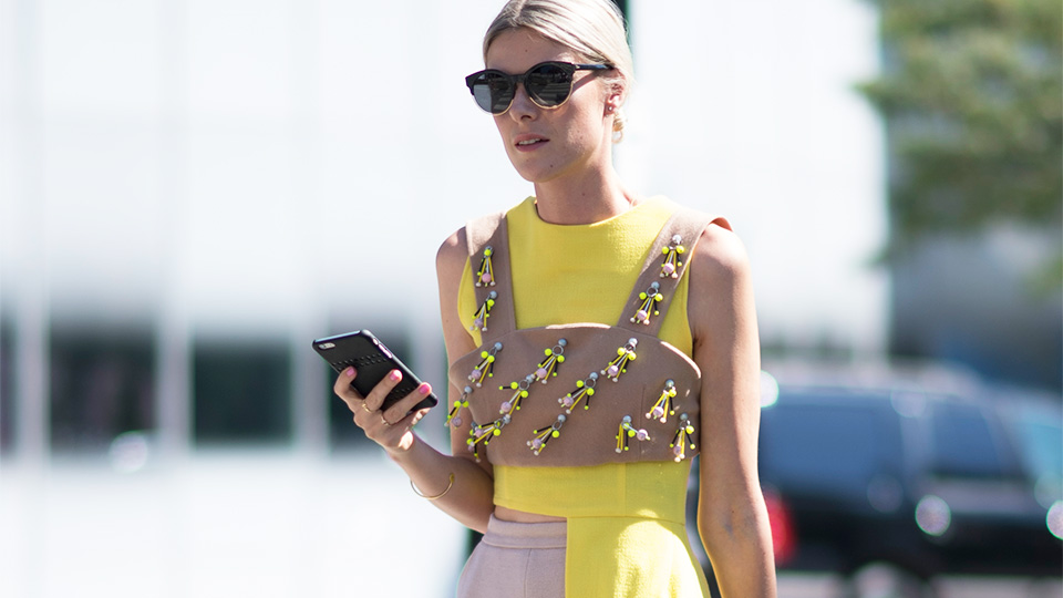 how to wear bralette tops