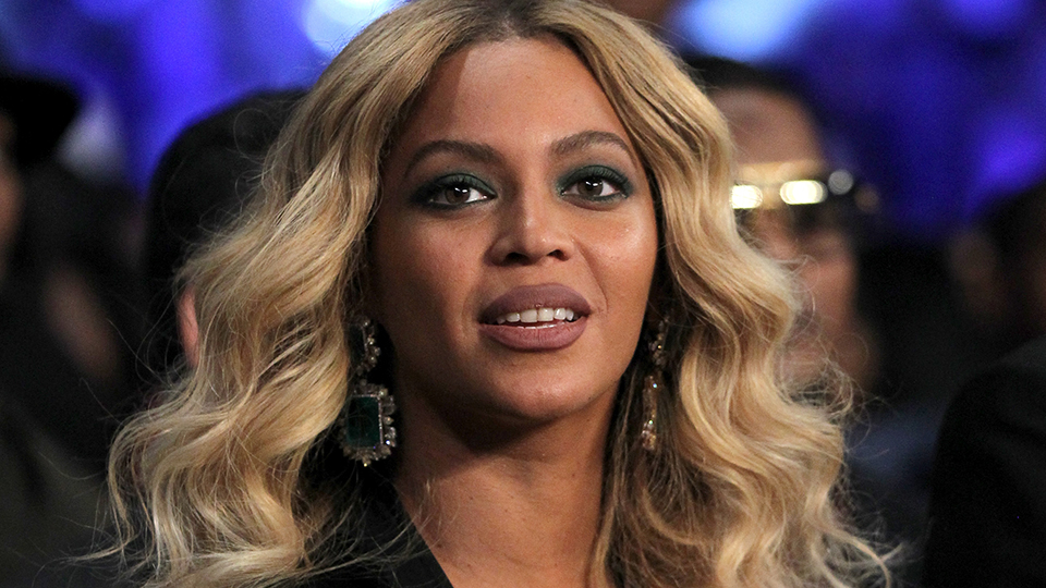 Beyonce Wavy Blonde Hair