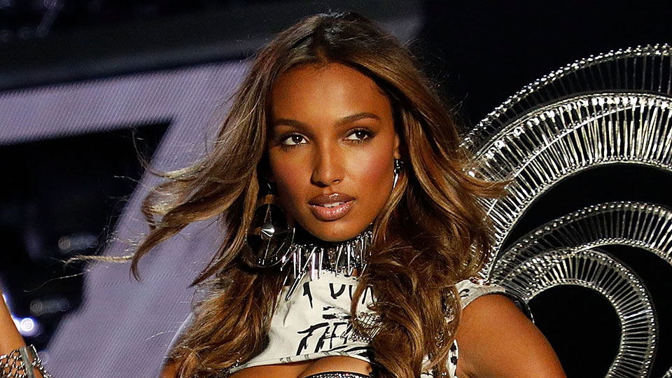 Jasmine Tookes Made Your Favorite Fourth Grade Accessory Cool Again