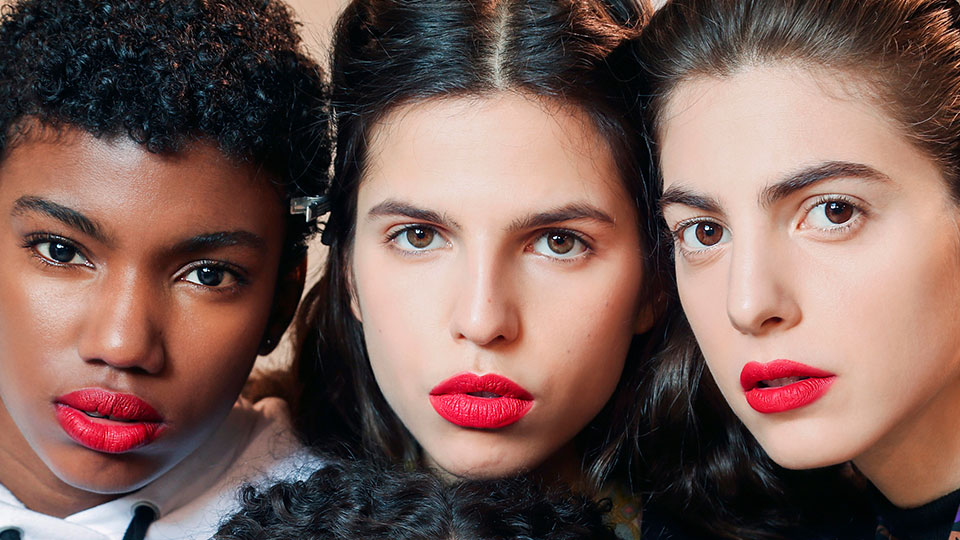 Best MAC Makeup Dry Skin Types Need for a Juicy Glow