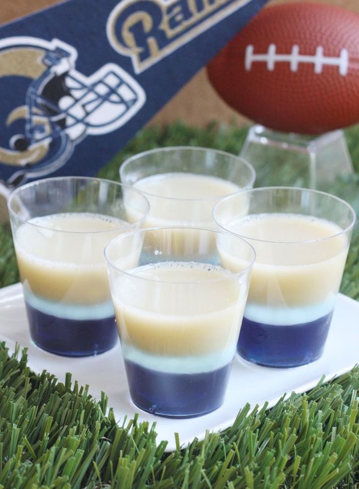 17 Instagram-Worthy Jell-O Shot Recipes You Need for the 2019 Super Bowl