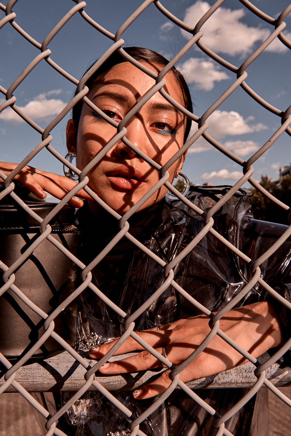 STYLECASTER | Fall Fashion Trends 2018 | Wet Hair Bright Eyeliner Beauty