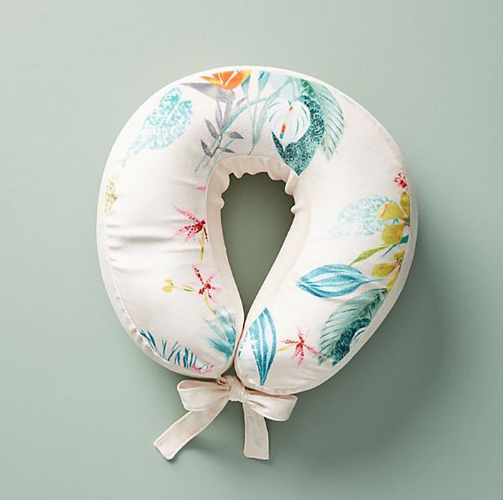 STYLECASTER | 27 Luxe Travel Must-Haves That Promise to Elevate Your Holiday Season