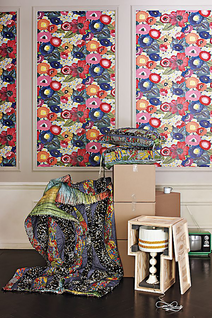STYLECASTER | 2019 Wants You to Fill Your Home with Bold Print Wallpaper