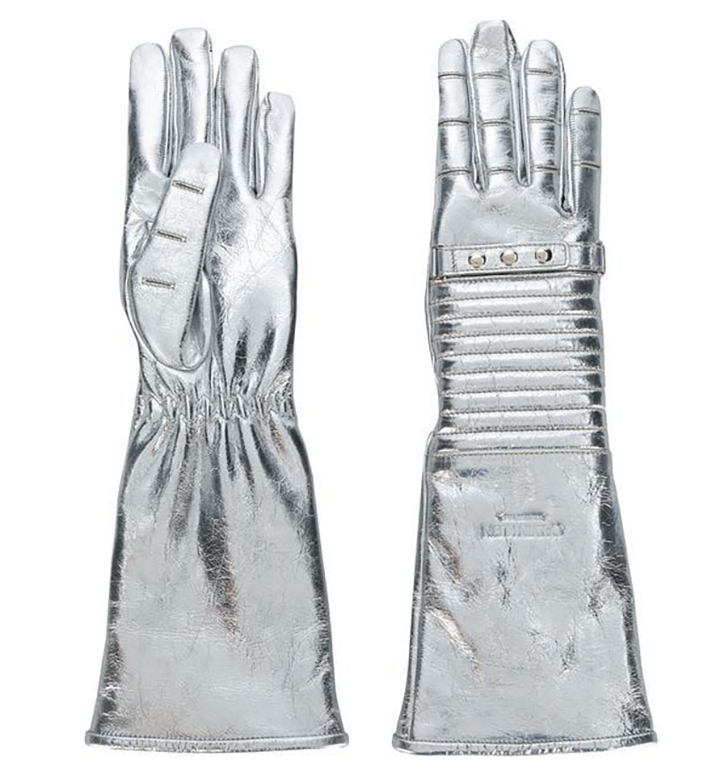 STYLECASTER | 19 Chic Winter Gloves to Shop, Because You Know You Need (and Want) Them