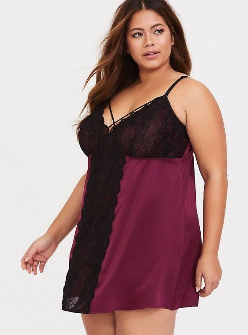 STYLECASTER | Plus-Size Lingerie For Valentines Day