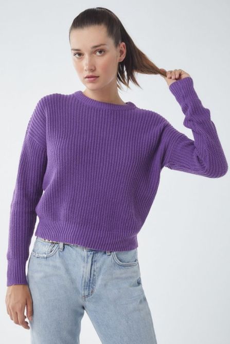 STYLECASTER | Winter Sweater Sale