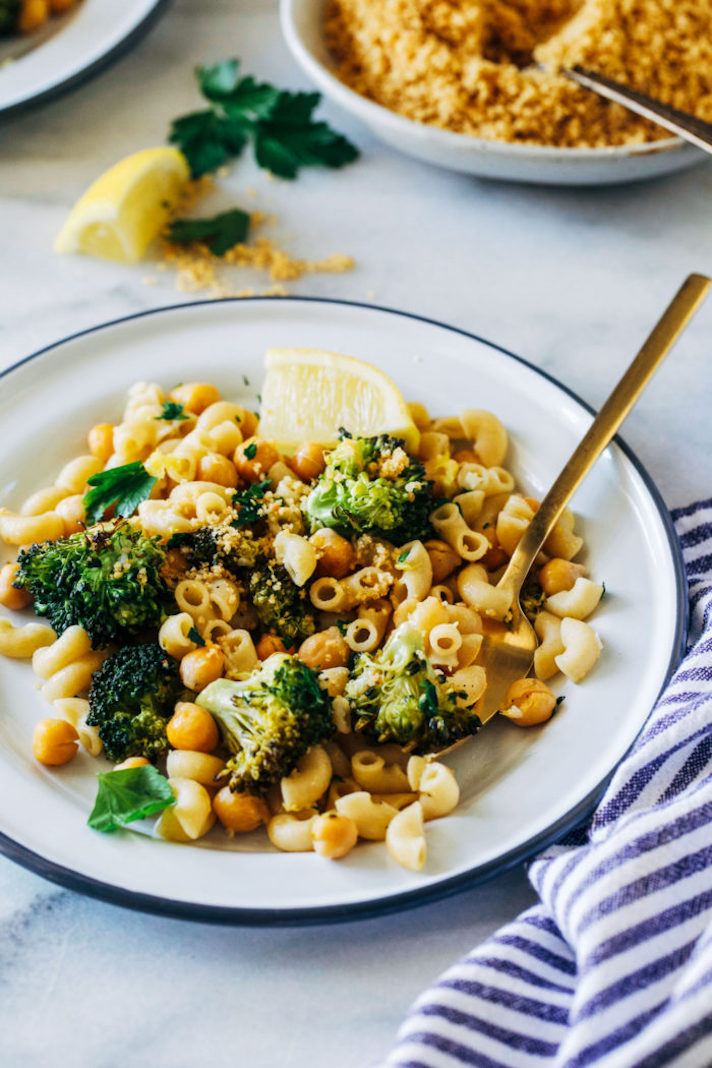 STYLECASTER | 17 Easy Whole Grain Pasta Recipes That Don't Suck | Roasted Broccoli and Chickpea Lemon Pasta