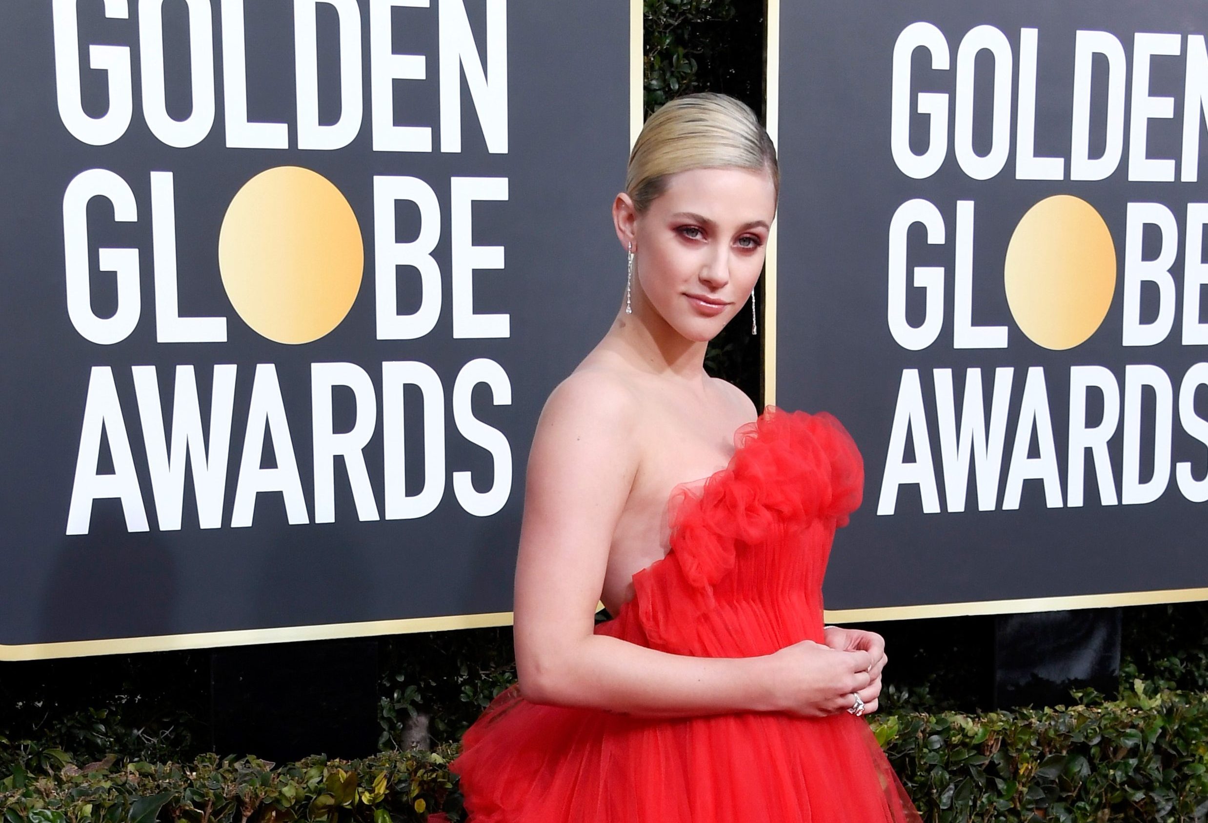 Lili Reinhart 2019 Golden Globes Debut: Red Gown & Eyeshadow