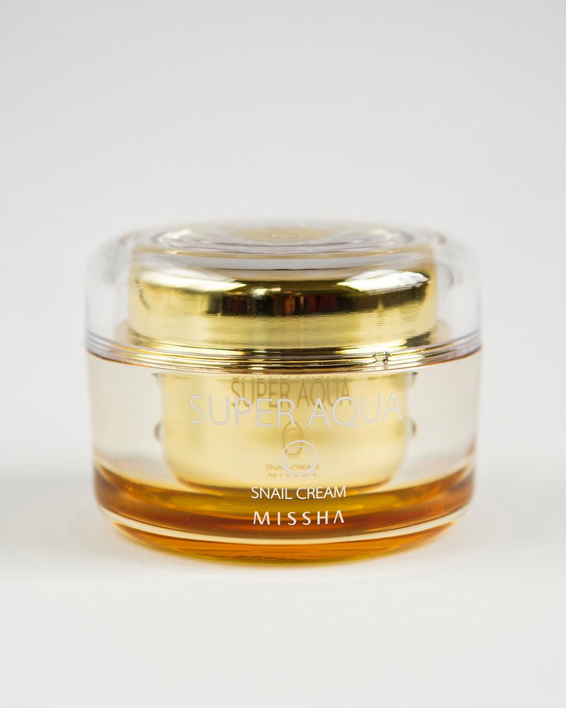 The Prettiest Beauty Products For Insta-Worthy #Shelfies (That Also Work Wonders For Your Skin) | STYLECASTER