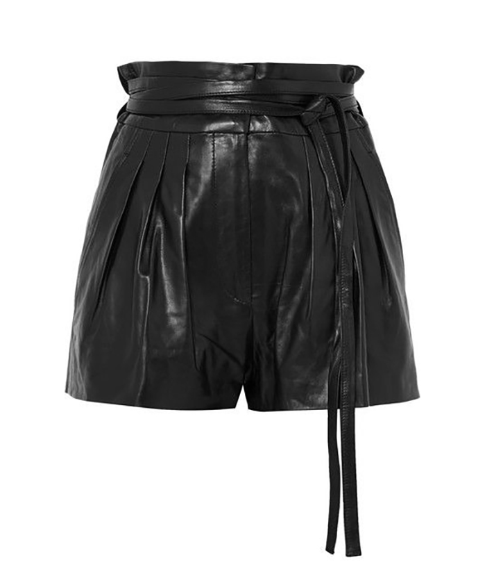 STYLECASTER | Don't Knock Winter Shorts Until You've Tried 'Em