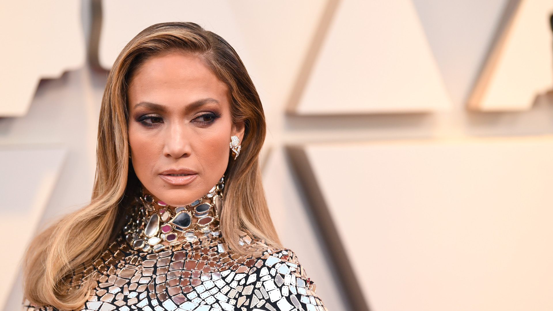 Jennifer Lopez's 2019 Oscars Look Was Sexy Disco Ball Chic