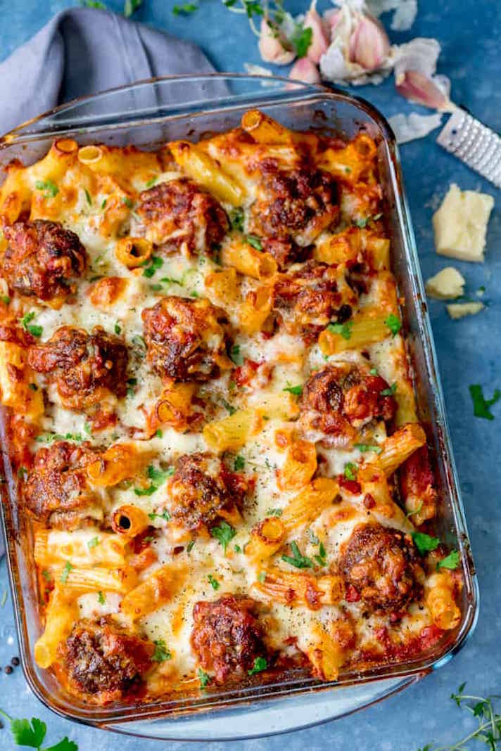 STYLECASTER | 17 Easy Baked Pasta Recipes That Are Cozy AF | Smoky Meatball Pasta Bake