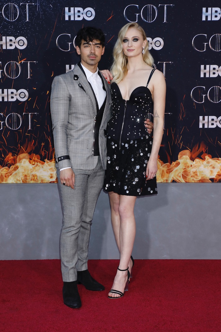 STYLECASTER | Game of Thrones Final Season Premiere Red Carpet