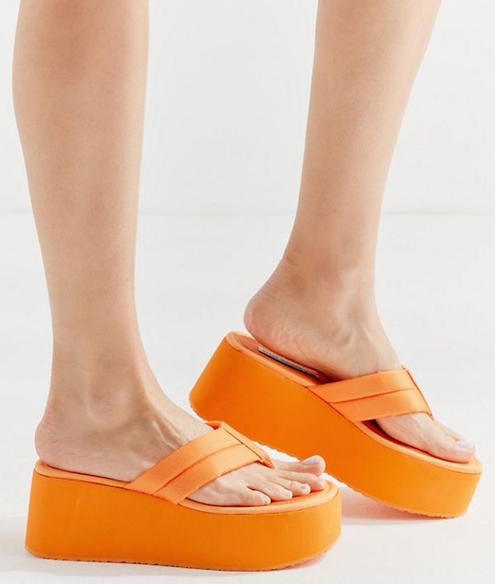 STYLECASTER | Urban Outfitters x Steve Madden