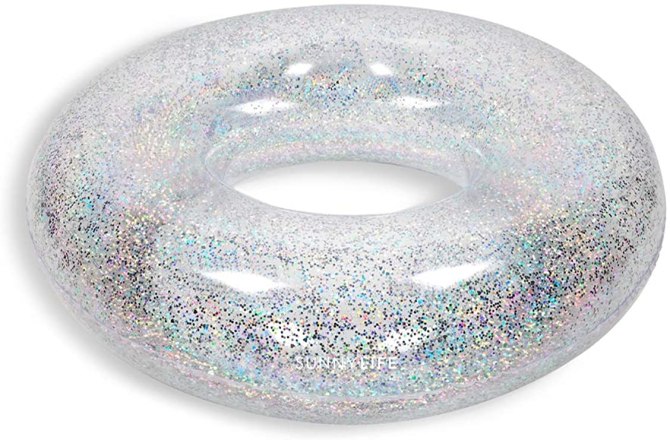 STYLECASTER | Cute Pool Floats