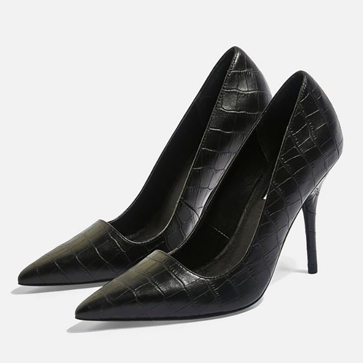 STYLECASTER | Minimalist Summer Heels Sure to Play Well with Your Entire Wardrobe