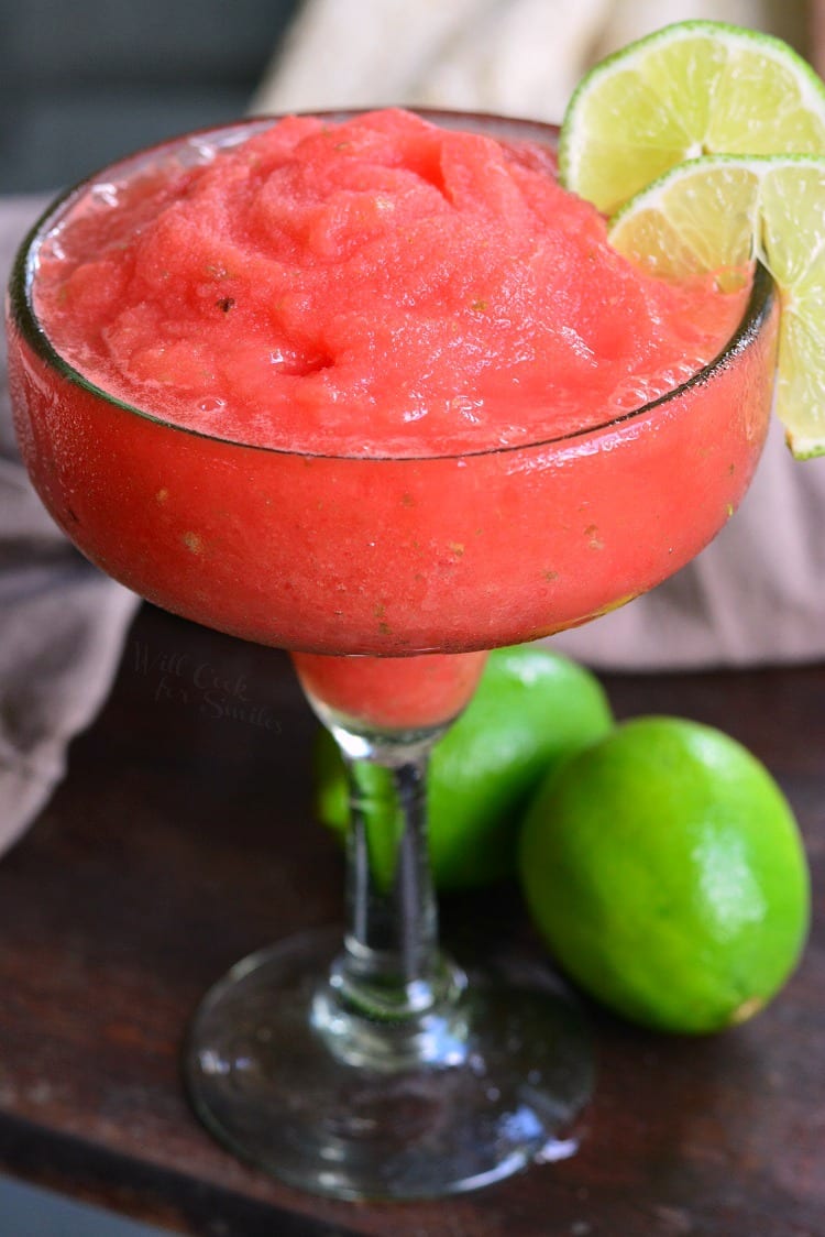 STYLECASTER | Frozen Margarita Recipes to Sure to Impress Your Friends (and Delight Your Tastebuds)