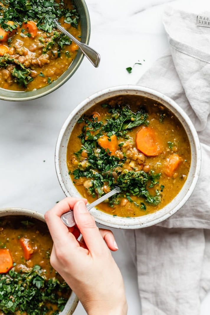 STYLECASTER | 17 Slow-Cooker Soups with Tons of Fresh Greens | Weeknight Lentil Soup