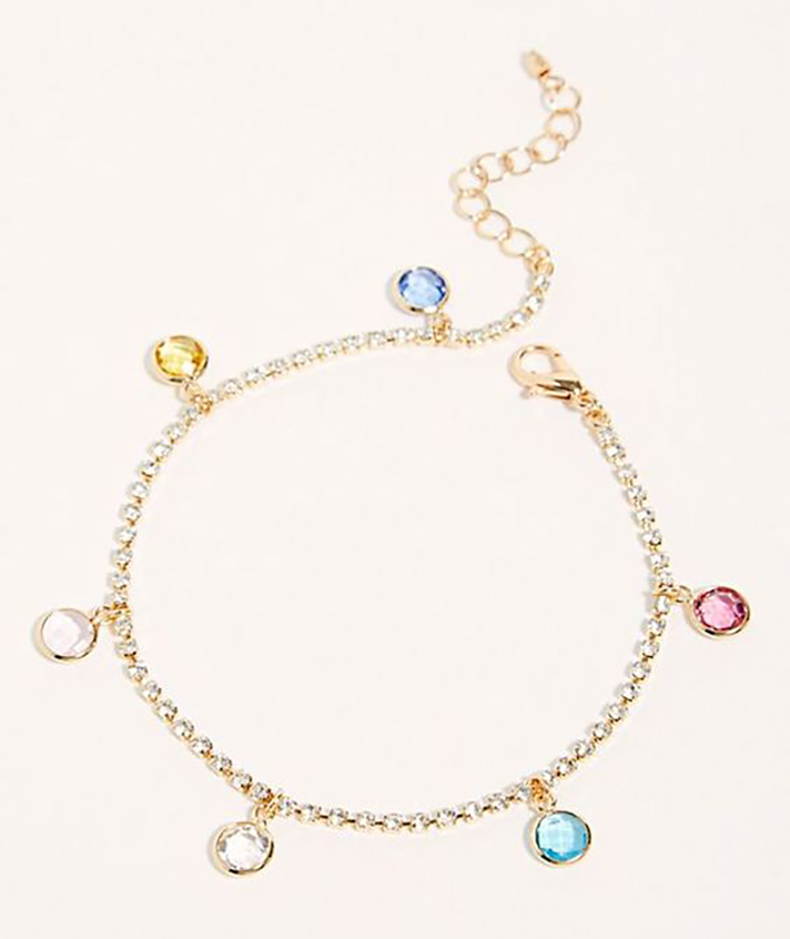 STYLECASTER | Anklets Are Summer 2019's Coolest Jewelry Trend