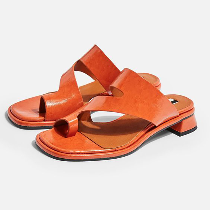 STYLECASTER | Are Flip-Flops Doomed to Be Forever Un-Cute?
