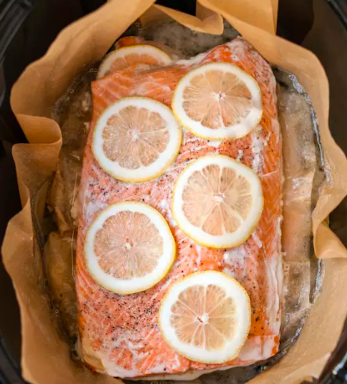 STYLECASTER | 17 Slow-Cooker Seafood Recipes for When You're Sick of Chili | Salmon