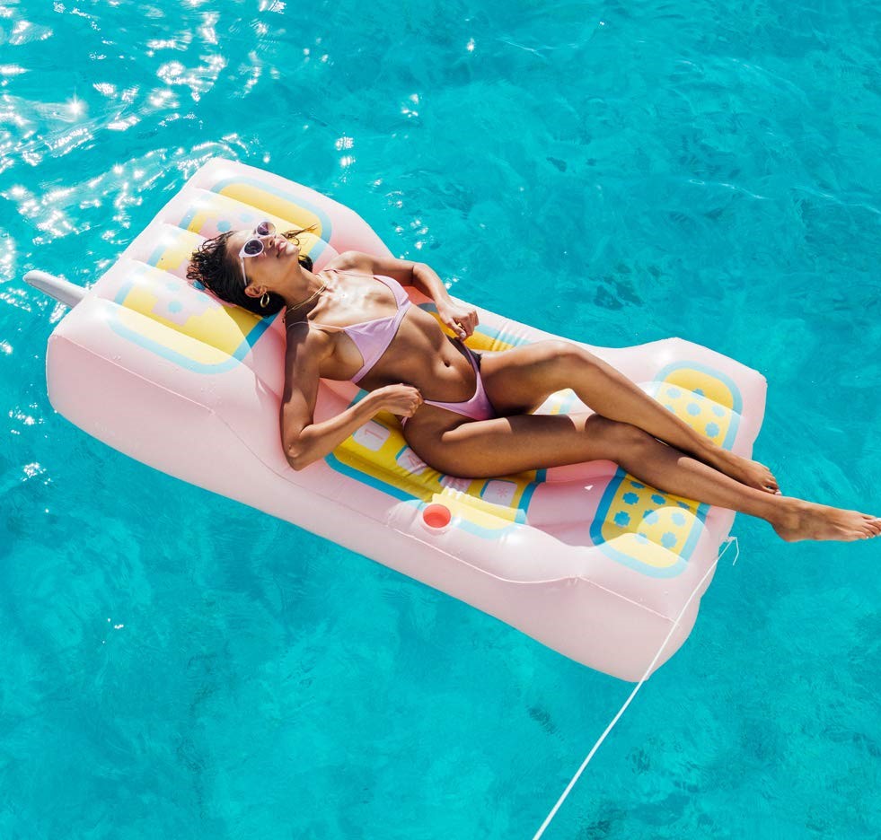 Your Summer Pool Party Just Won't be The Same Without These Instagram-Worthy Pool Floats | STYLECASTER