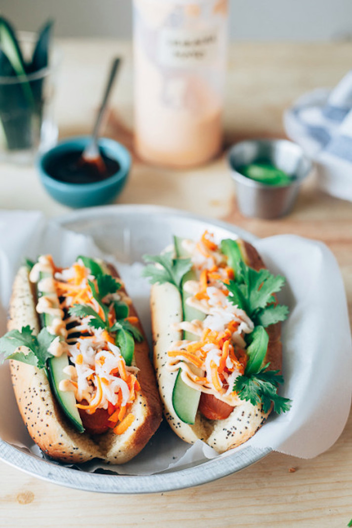 STYLECASTER | Gourmet Hot Dogs