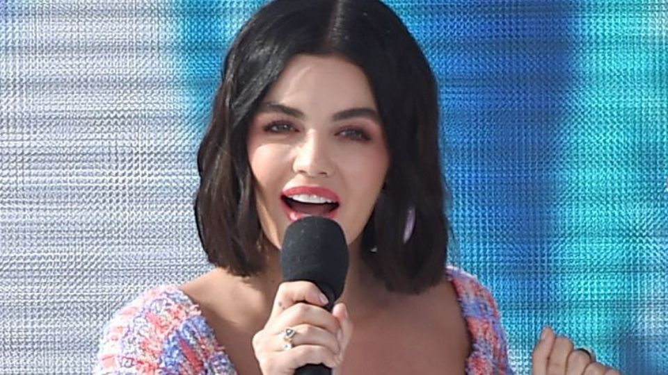 lucy hale teen choice